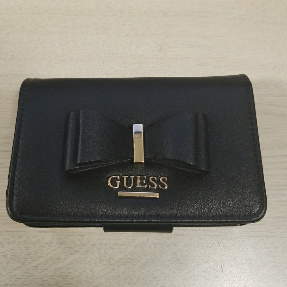 Guess Wallet